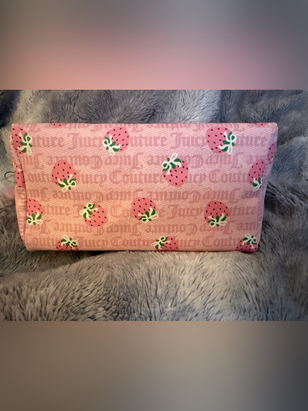 Juicy Couture Pink Strawberry Print Cosmetic Pouch NWT - Picture 8 of 12